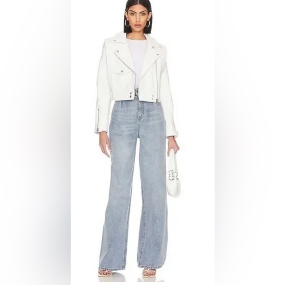 NWT Blank NYC Vegan Leather Cropped Moto Jacket in All Time High White Size S - Picture 12 of 12